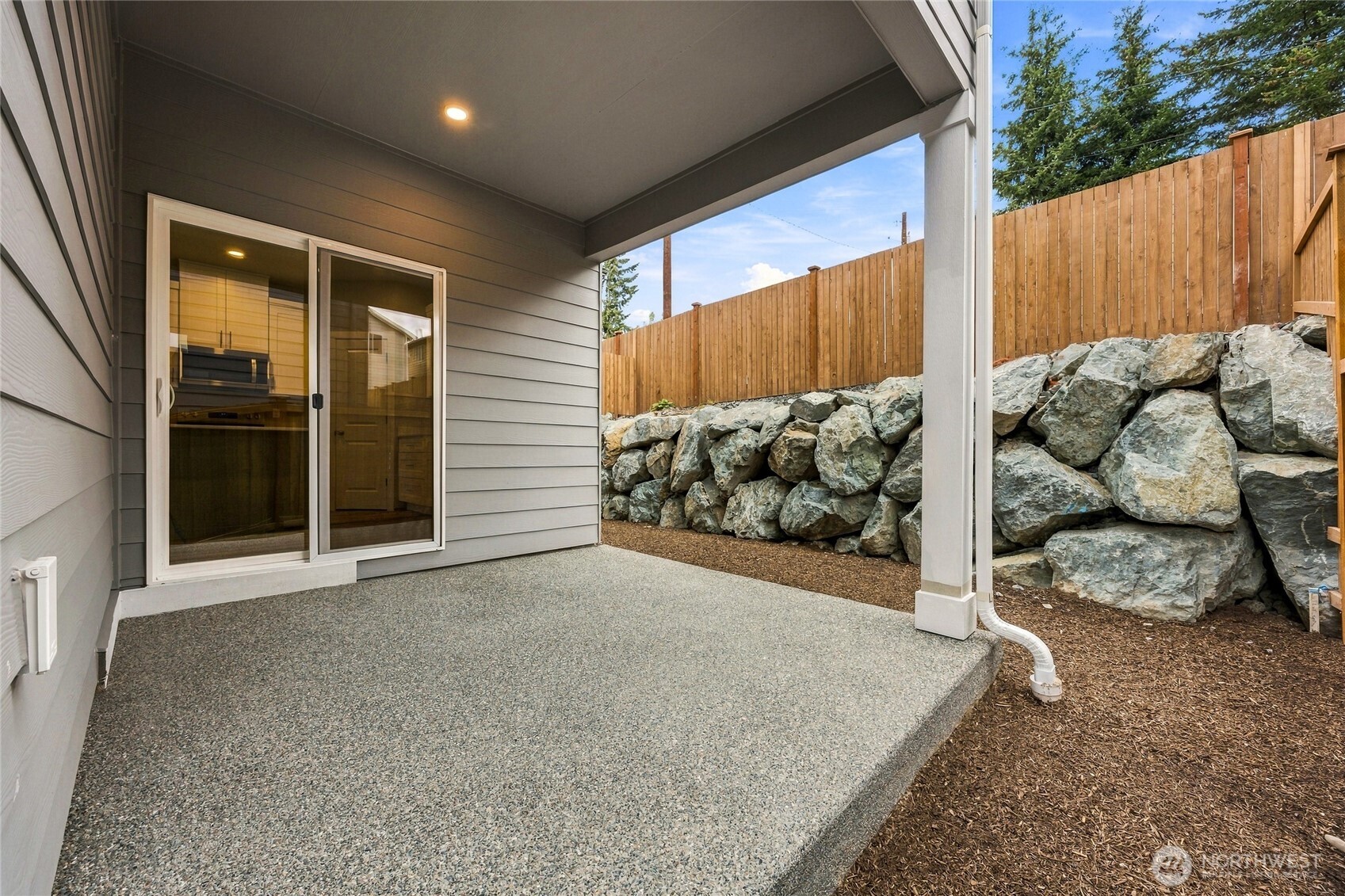 13901 11th Place A Property Photo 24