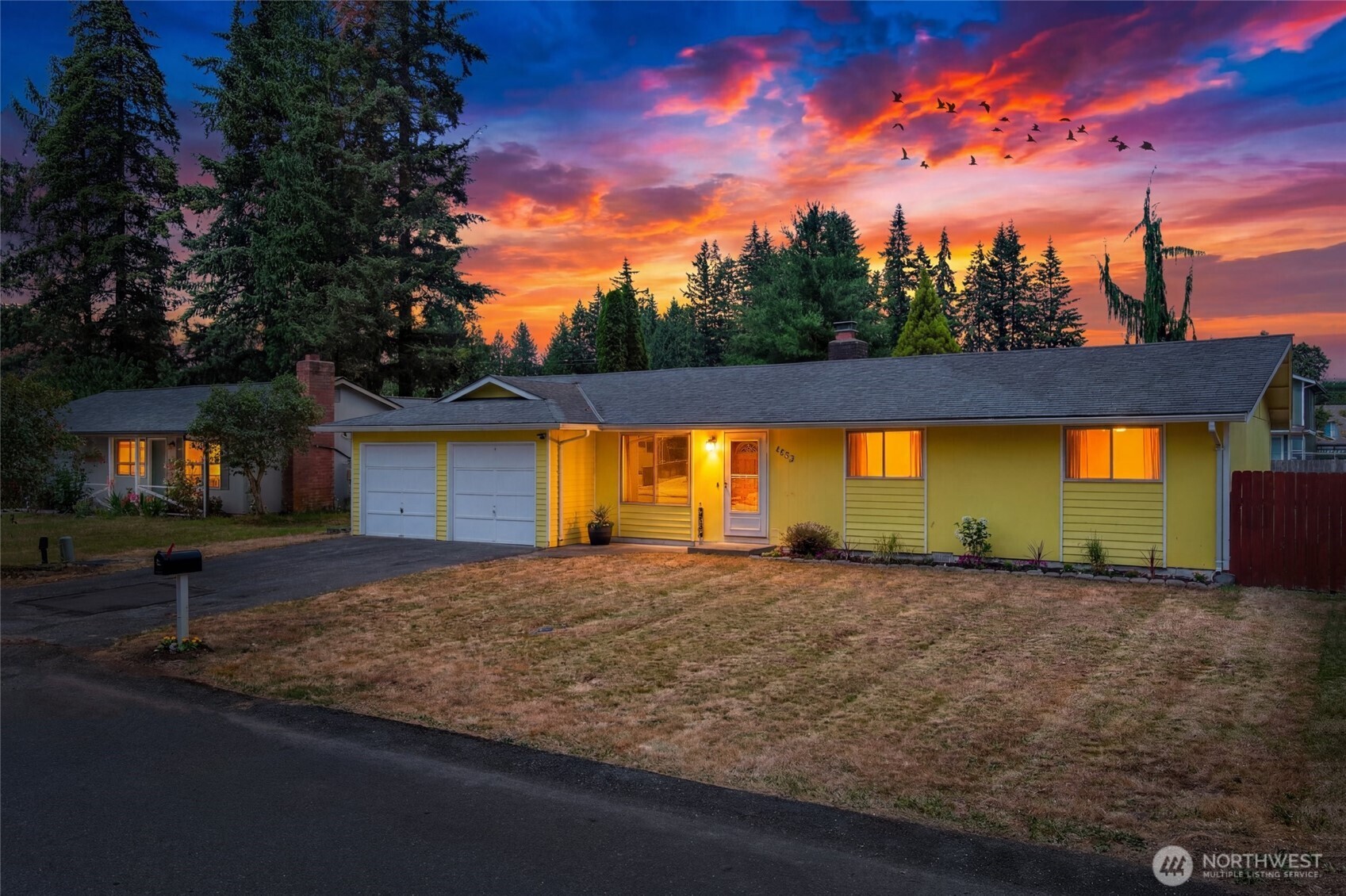 4823 103rd Place Property Photo 1