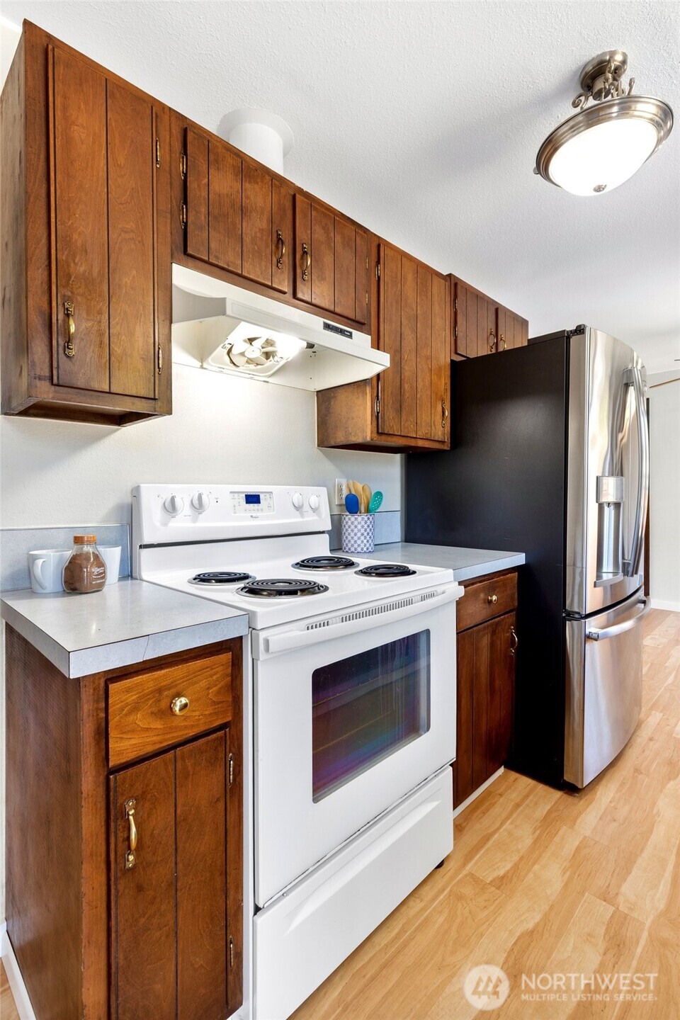 4823 103rd Place Property Photo 14