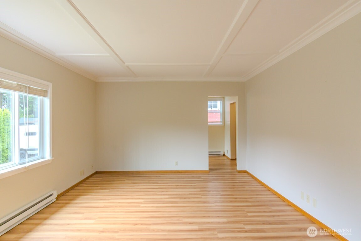 9017 5th Avenue Property Photo 4