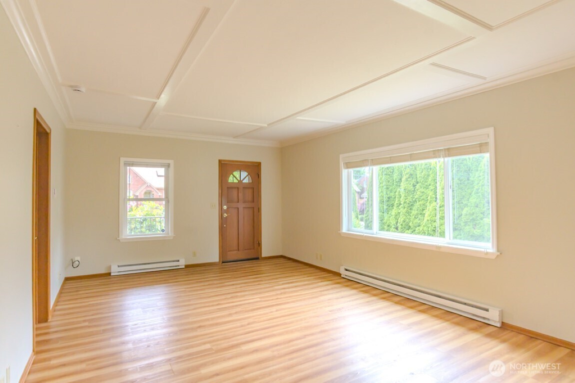 9017 5th Avenue Property Photo 6
