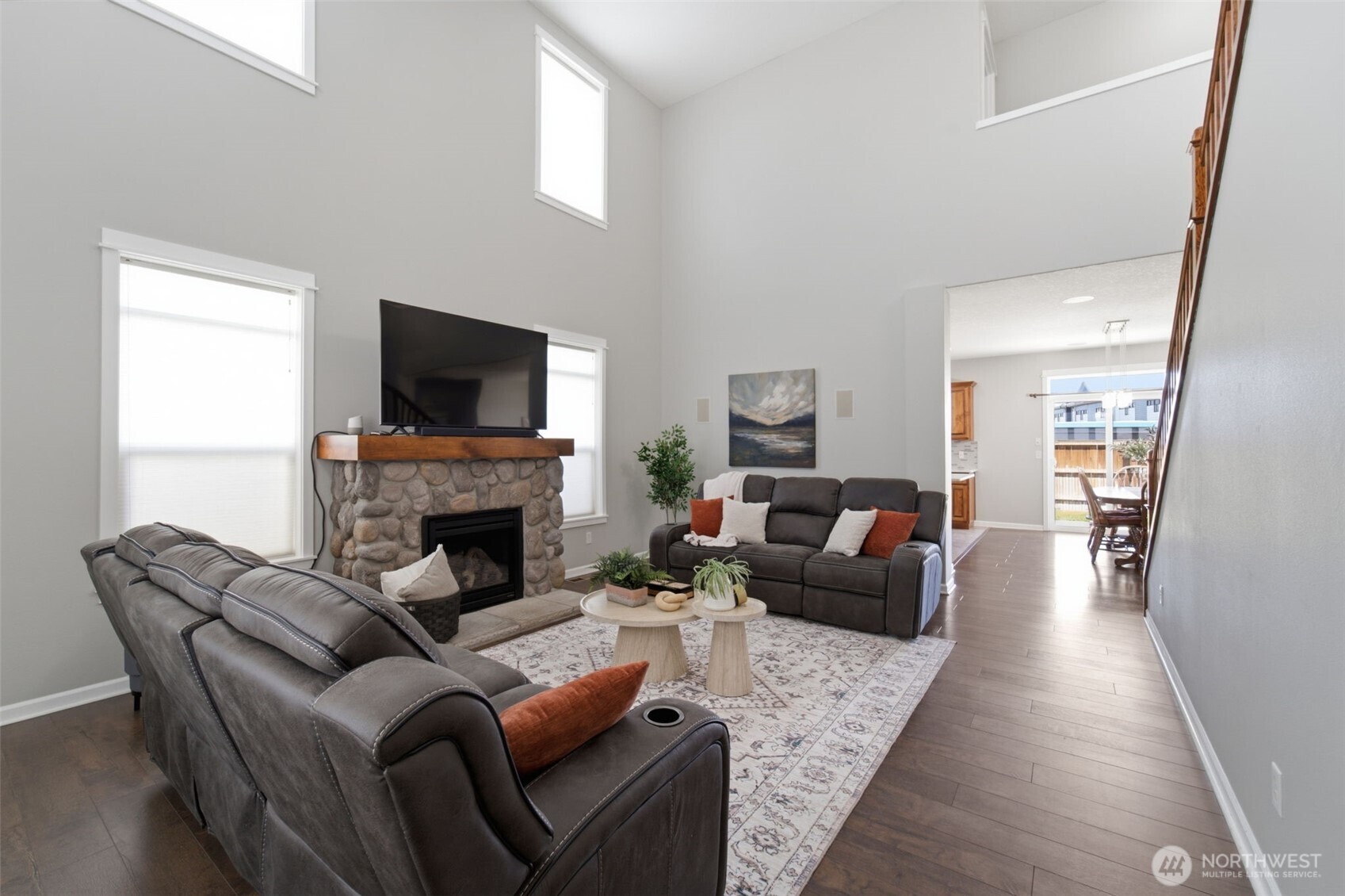 6313 Balmoral Court Property Photo 4