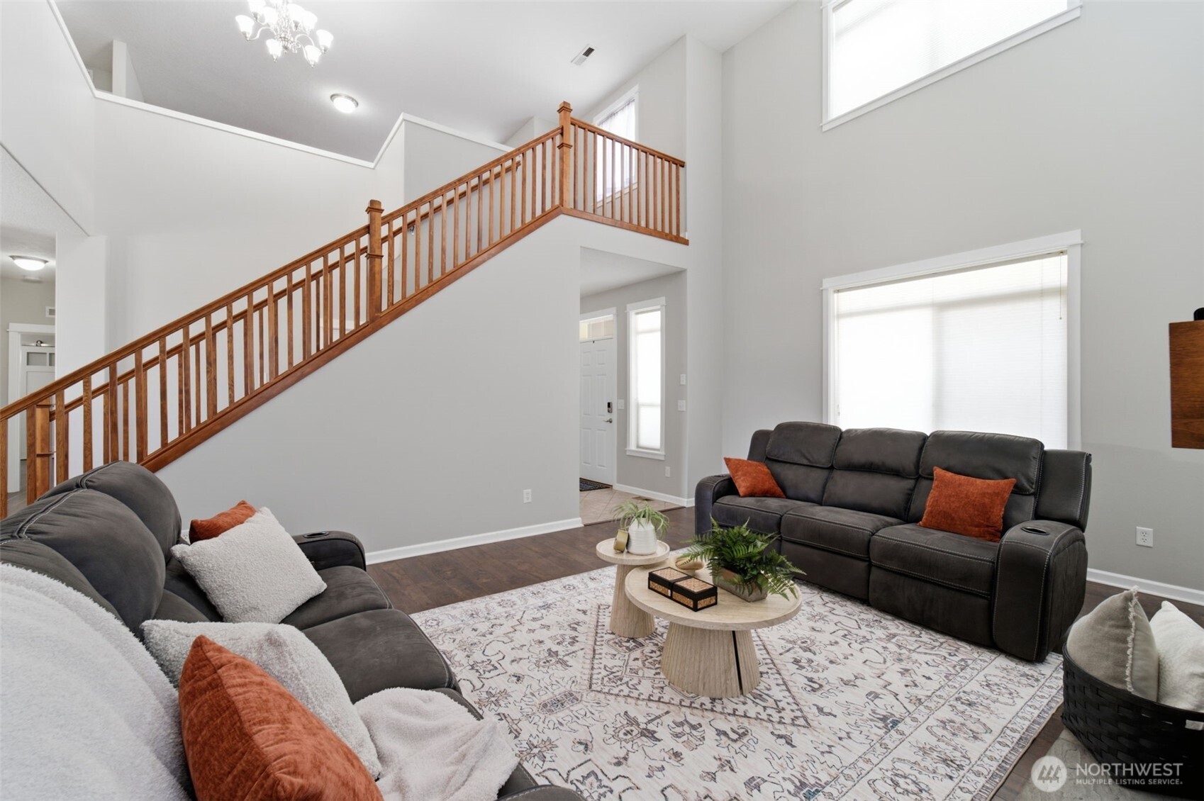6313 Balmoral Court Property Photo 6