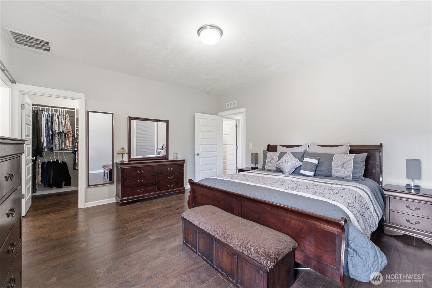 6313 Balmoral Court Property Photo 17