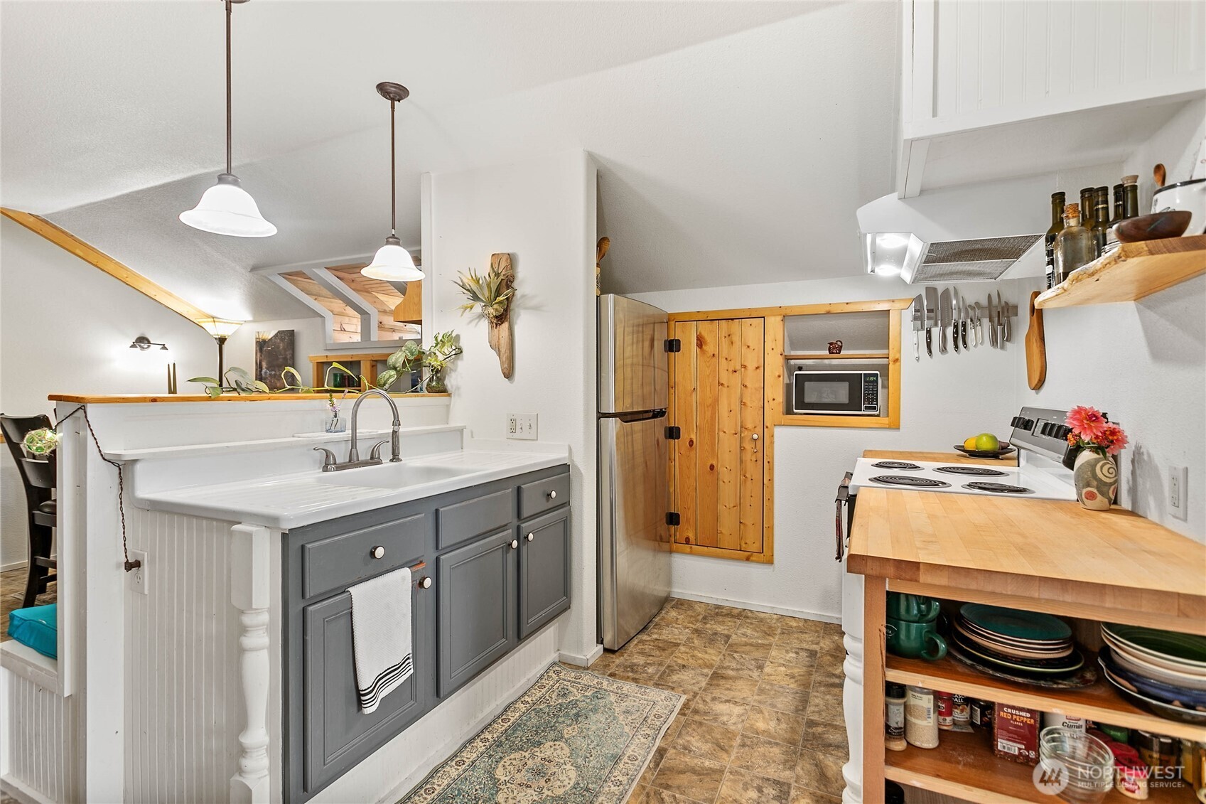 1204 Hughes Avenue Property Photo 12