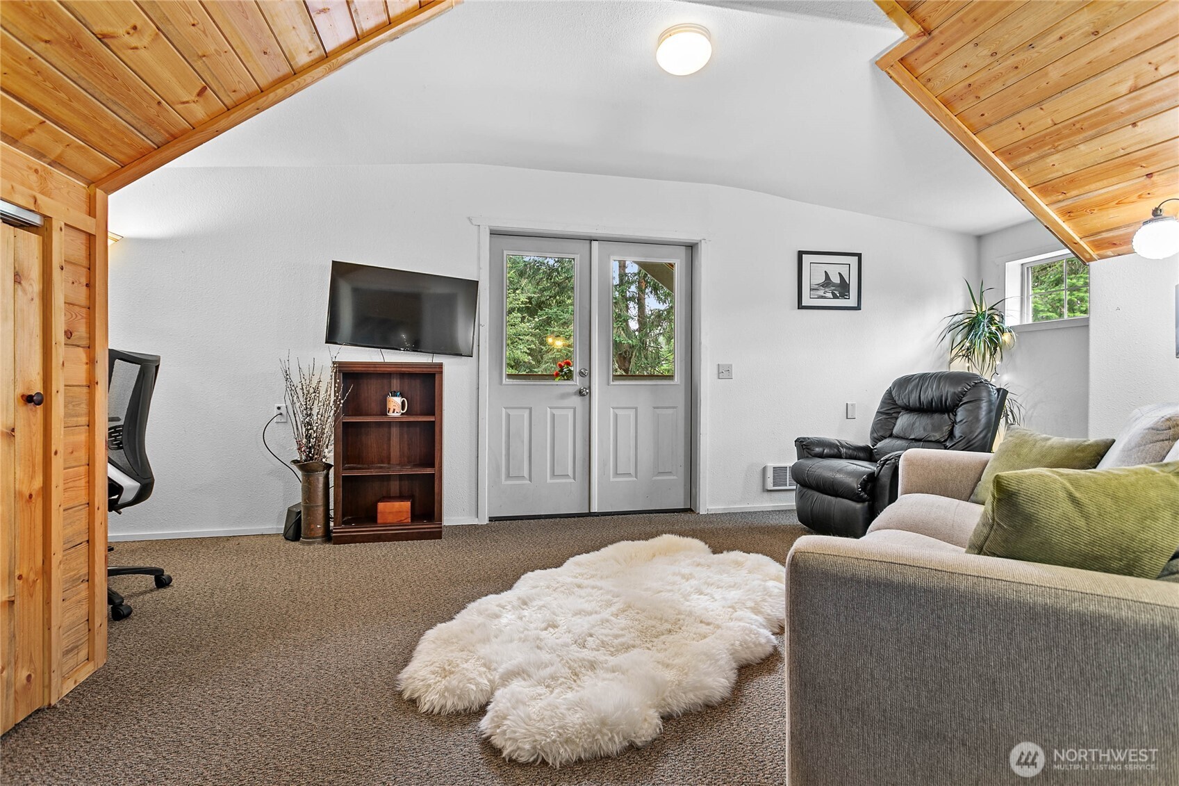 1204 Hughes Avenue Property Photo 17