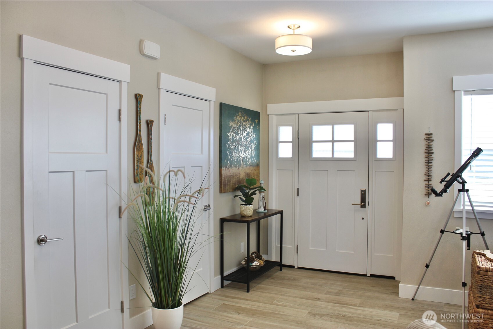 1439 Diamond Head Avenue Property Photo 4