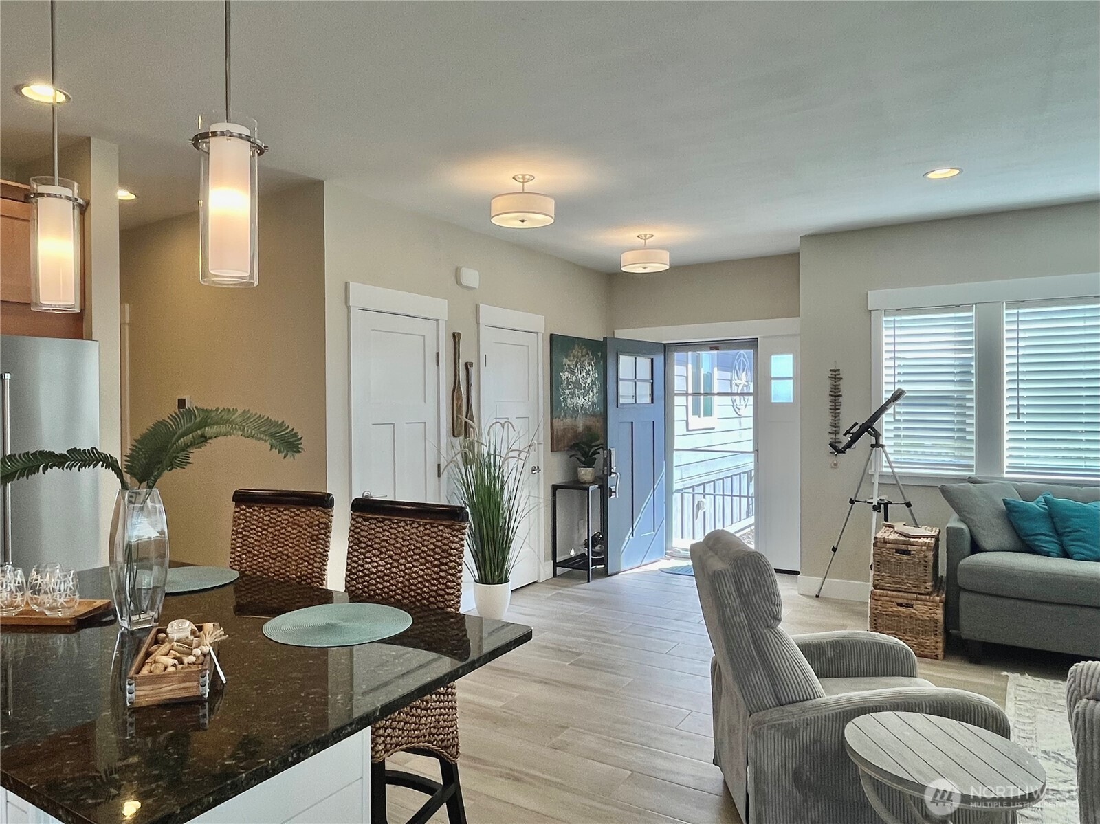 1439 Diamond Head Avenue Property Photo 13