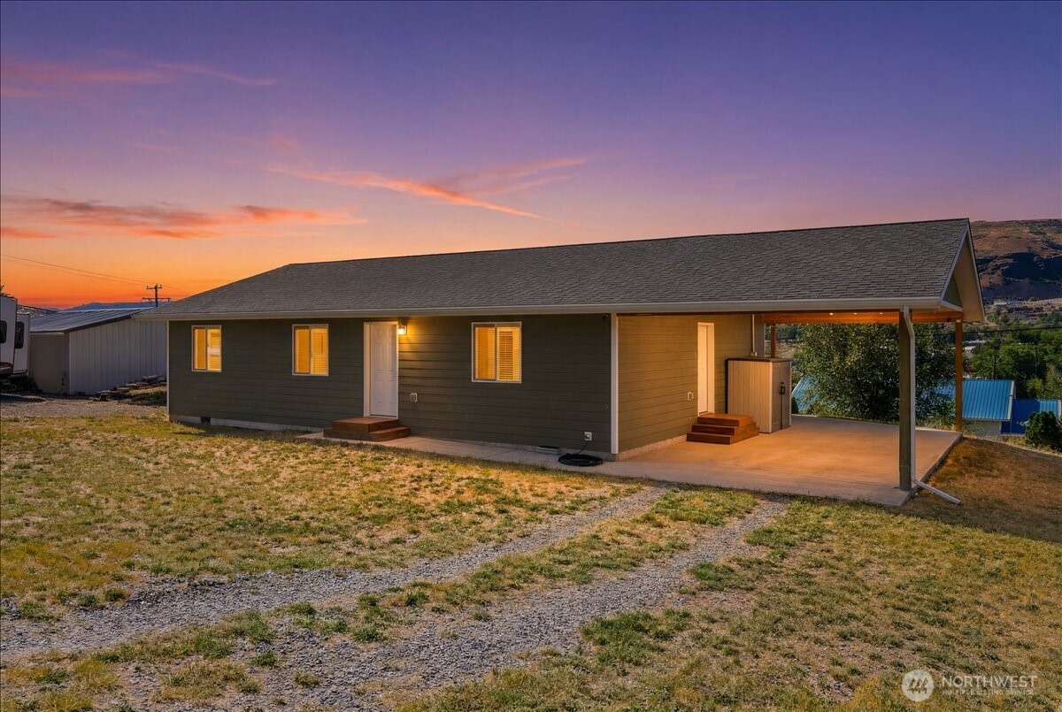 109 C Street Property Photo 1