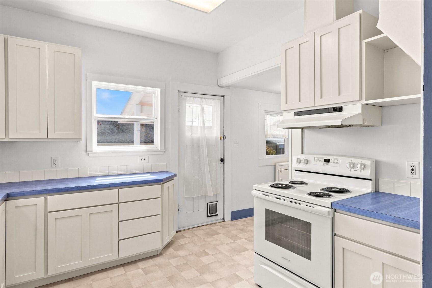 3614 24th Street Property Photo 7