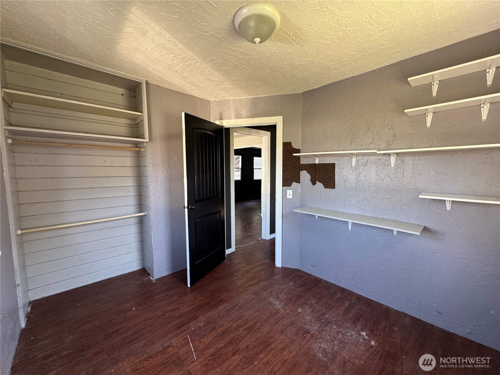 4727 Ocean Beach Highway Property Photo 6
