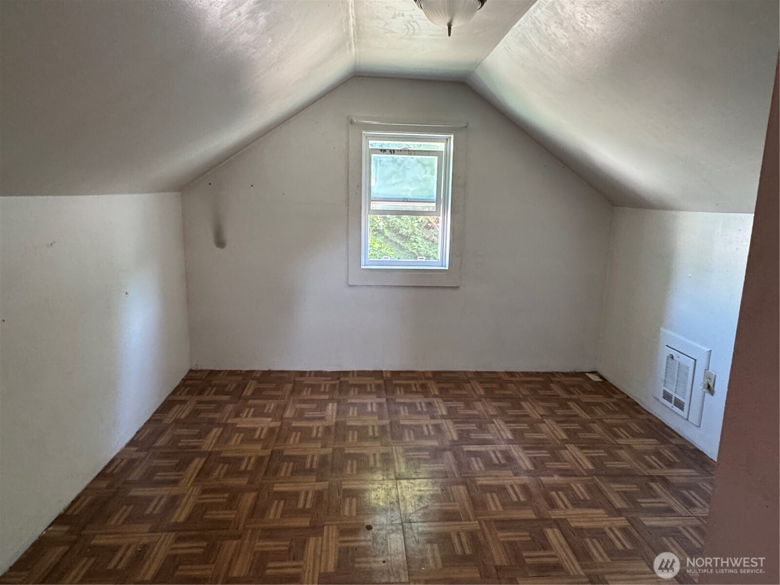 4727 Ocean Beach Highway Property Photo 15