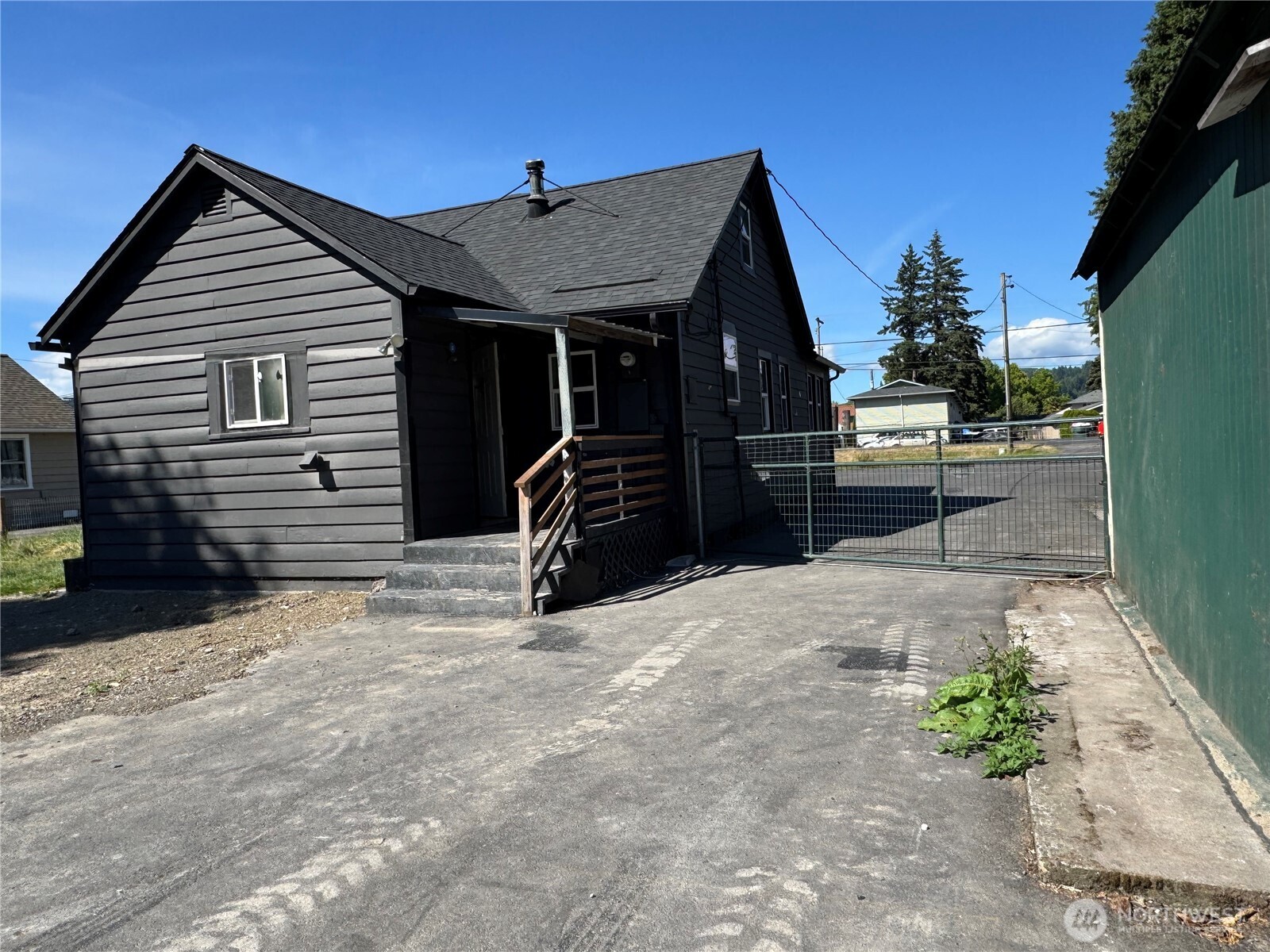 4727 Ocean Beach Highway Property Photo 16