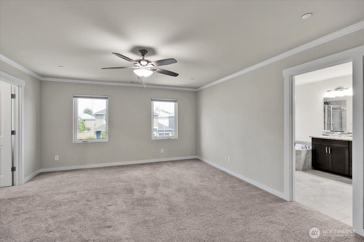 7709 208th Avenue Property Photo 17