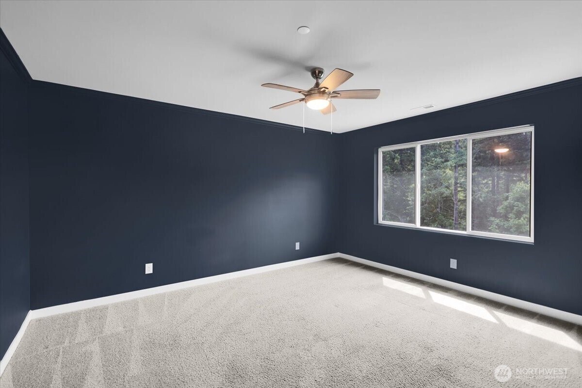 7709 208th Avenue Property Photo 35