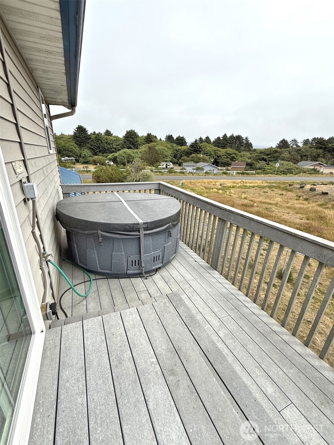 16 Ocean Boulevard Property Photo 11