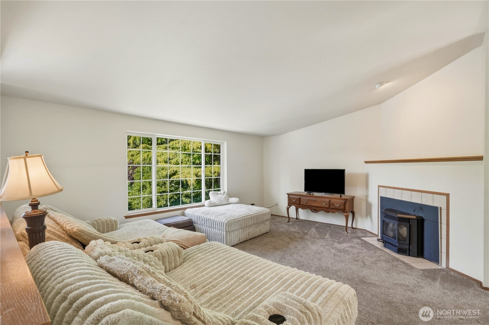 1486 Pilchuck Drive Property Photo 6