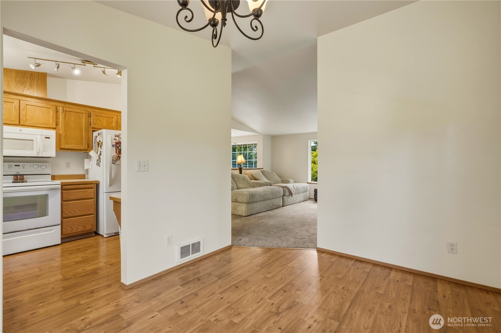 1486 Pilchuck Drive Property Photo 11