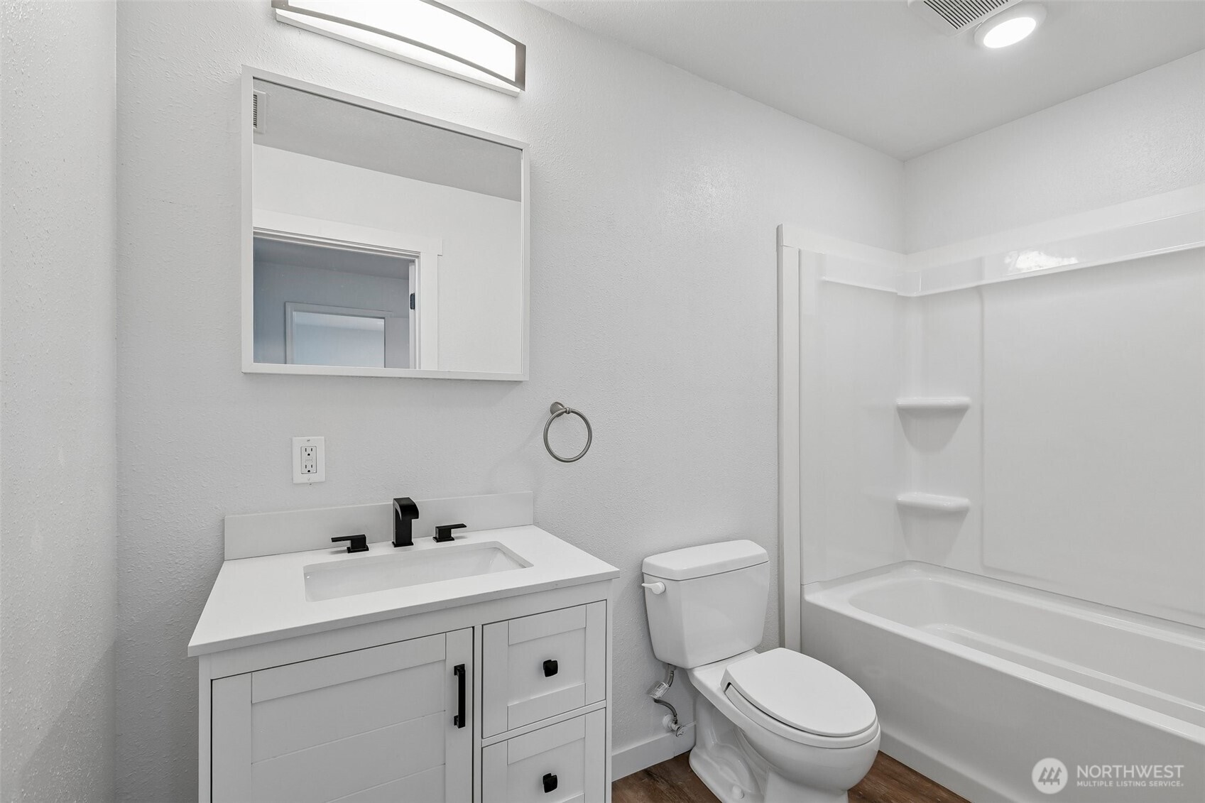 1508 Ne Brockman Place Property Photo 25
