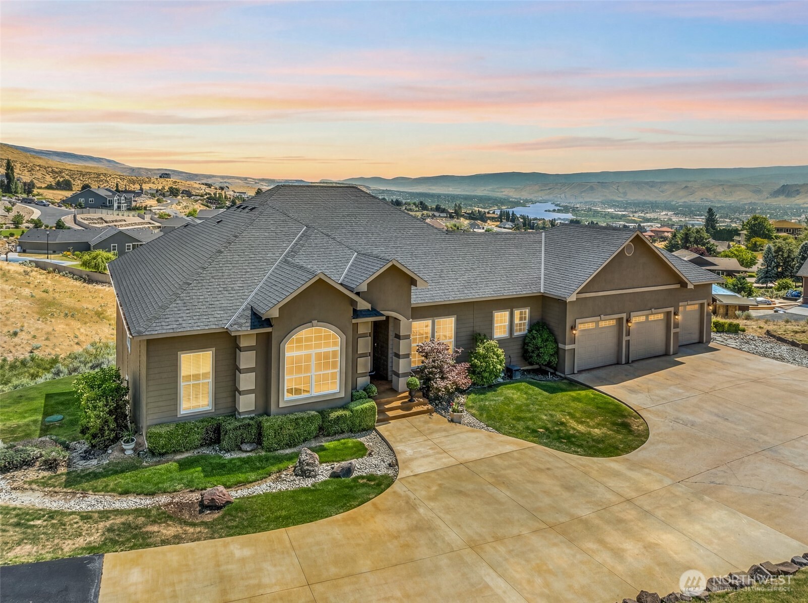 110 Pheasant Canyon Court Property Photo 1