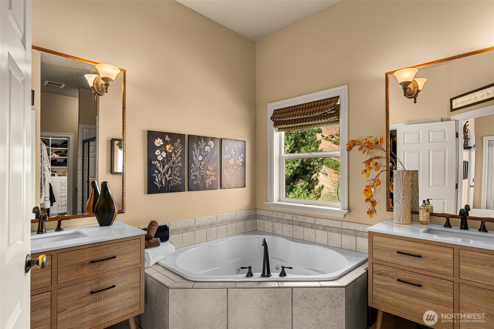 110 Pheasant Canyon Court Property Photo 17