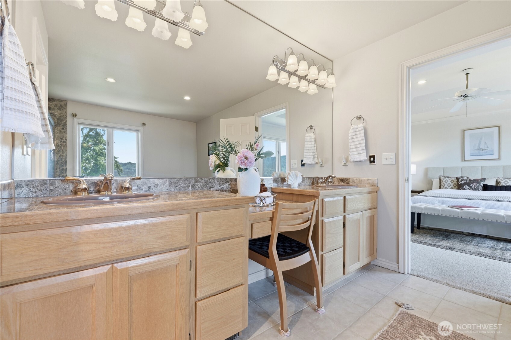 4123 205 Avenue Property Photo 14