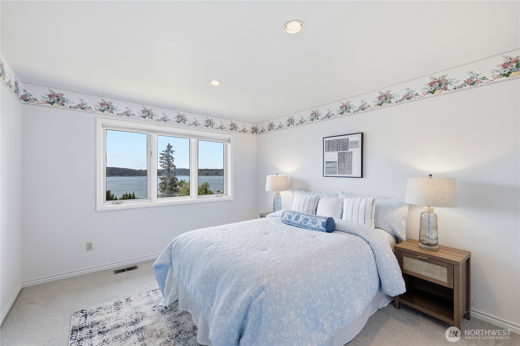 4123 205 Avenue Property Photo 16