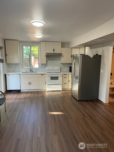 18339 71st Avenue Property Photo 22