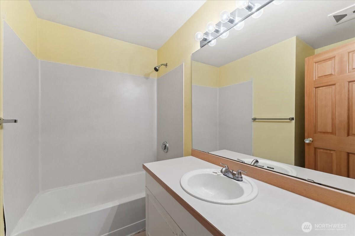 8803 63rd Avenue Property Photo 19
