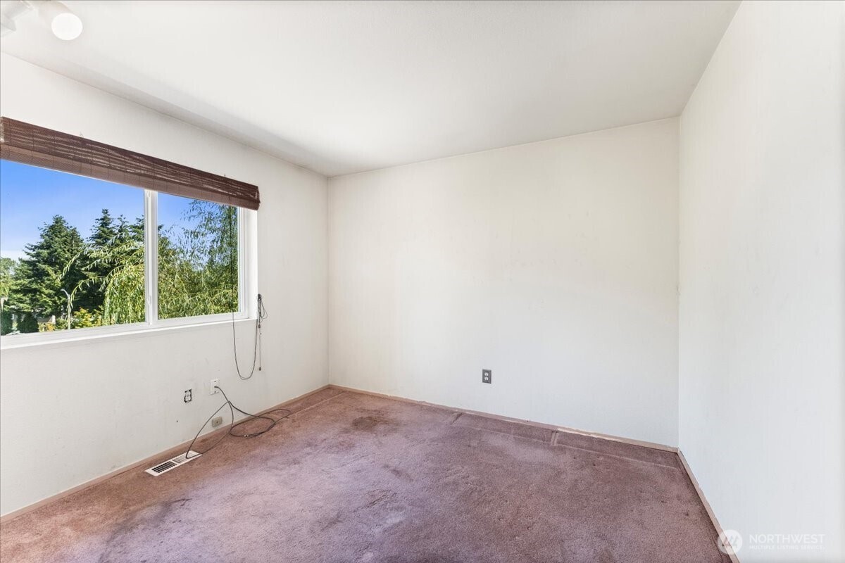 8803 63rd Avenue Property Photo 21