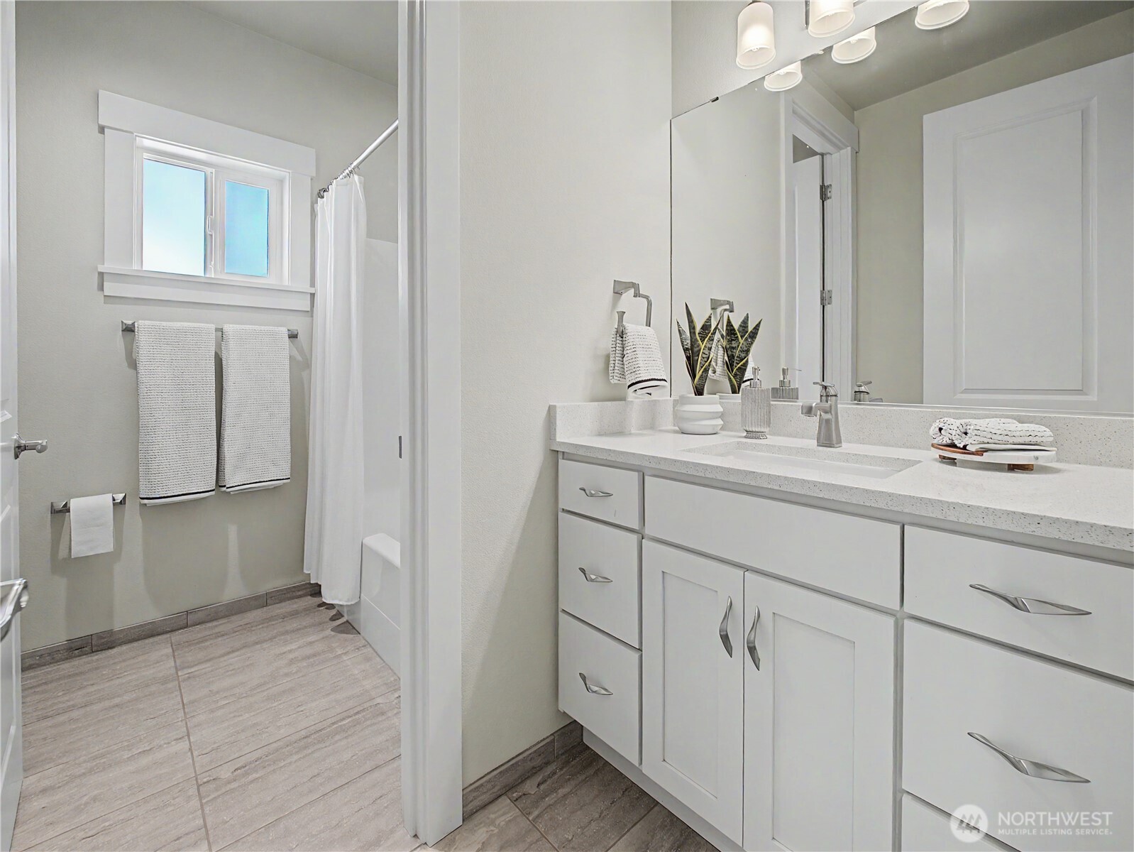 3284 Meadow Park Avenue Property Photo 25