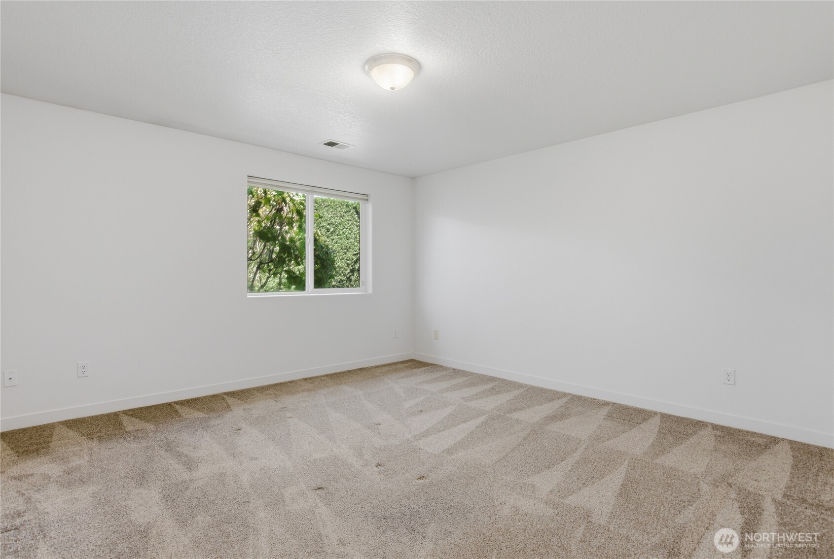 2300 Ne 79th Avenue Property Photo 13