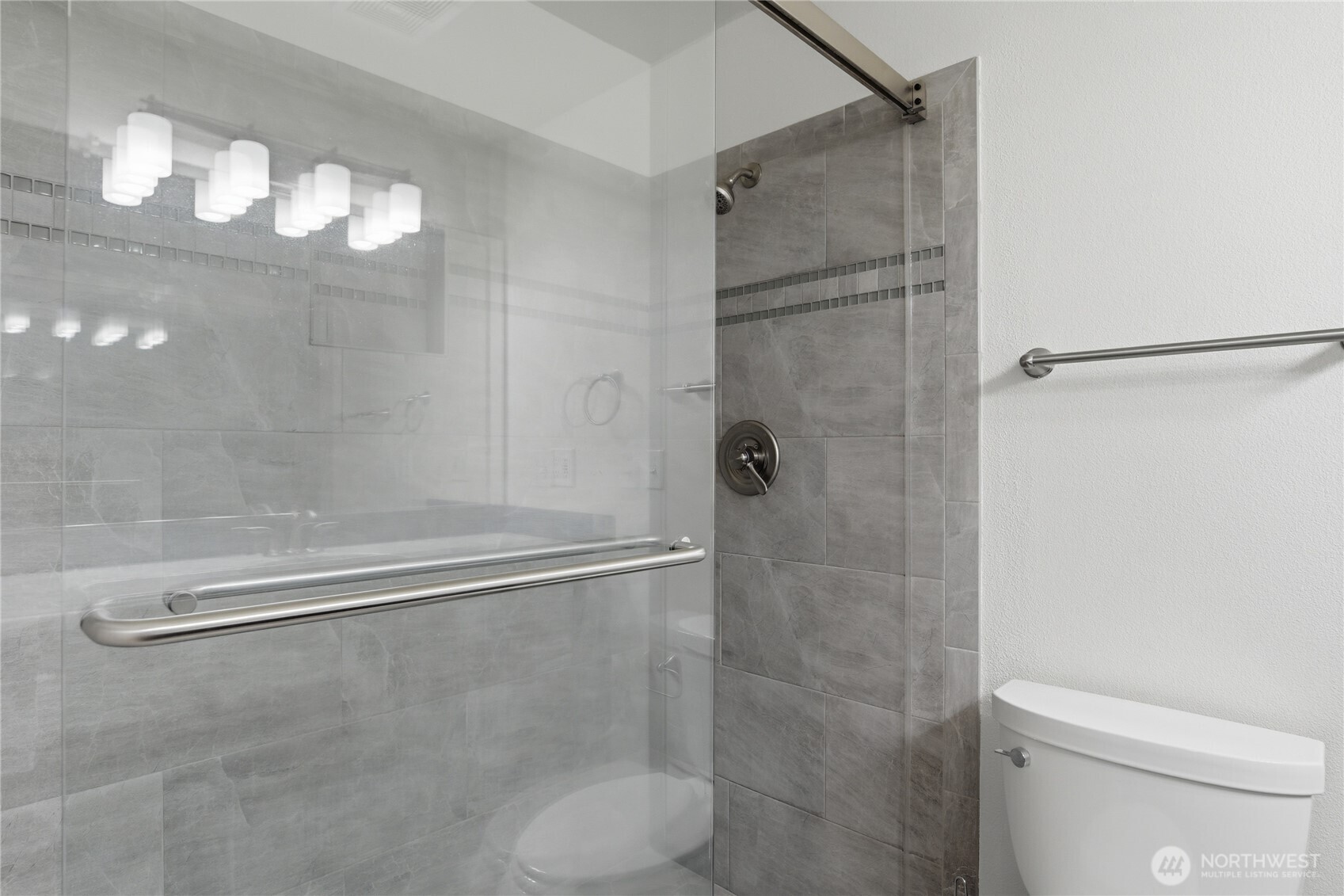 2300 Ne 79th Avenue Property Photo 16