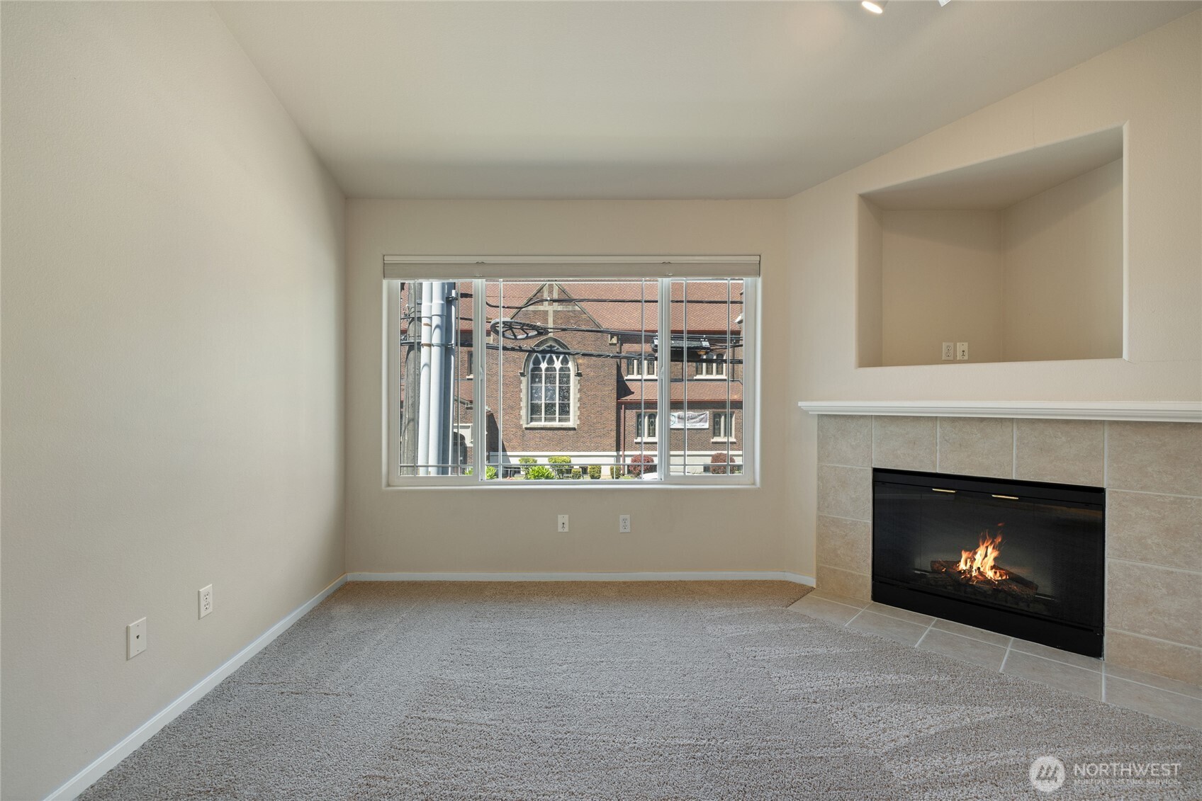 906 6th Avenue C Property Photo 25
