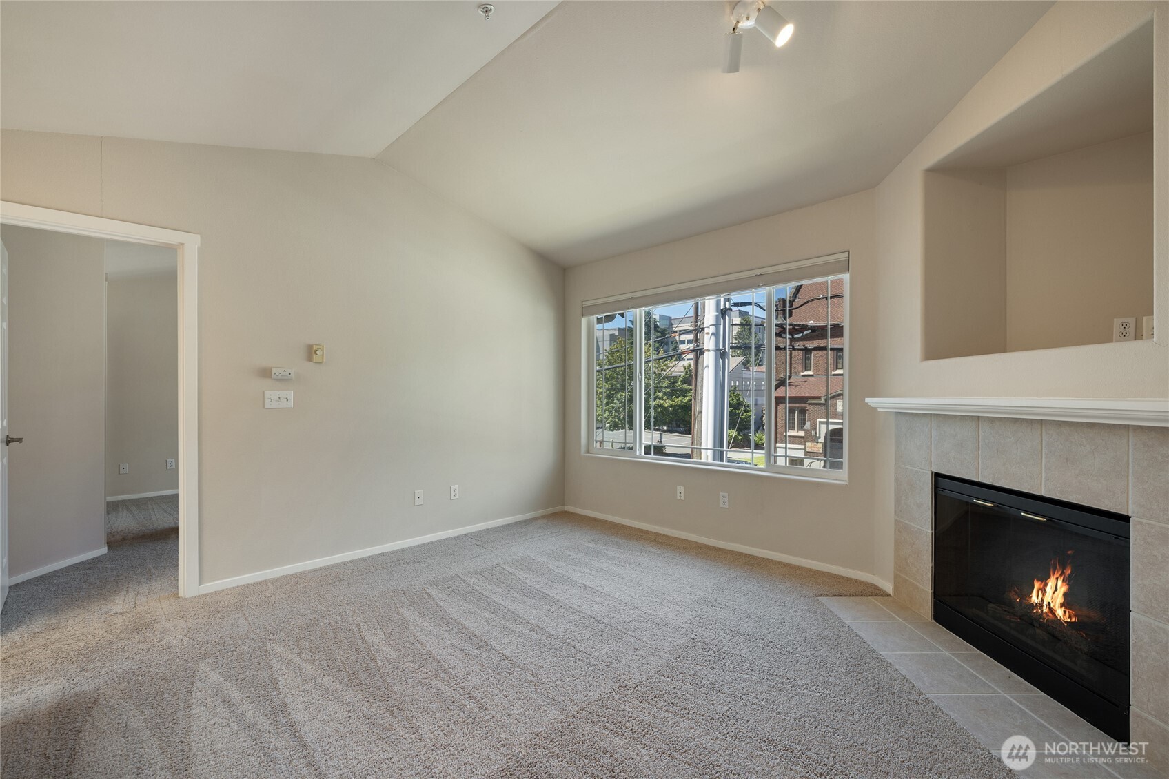 906 6th Avenue C Property Photo 26