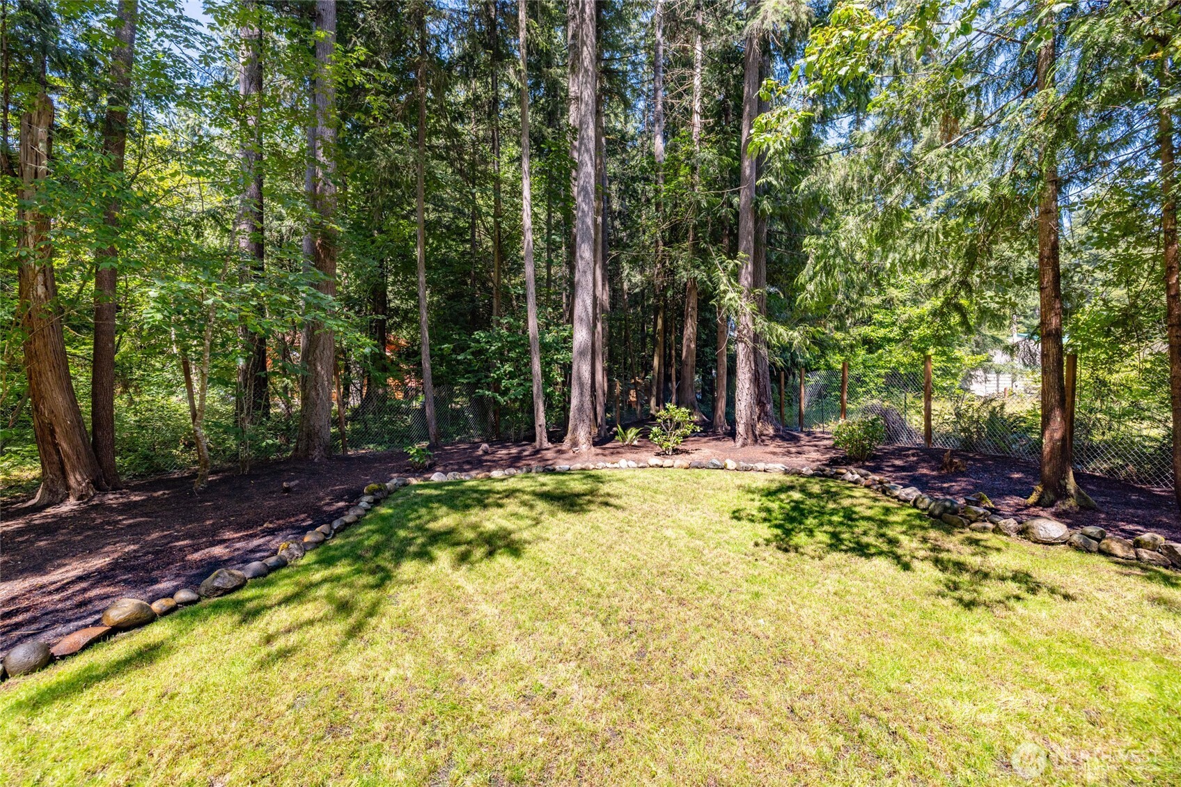 42129 Pine Street Property Photo 25