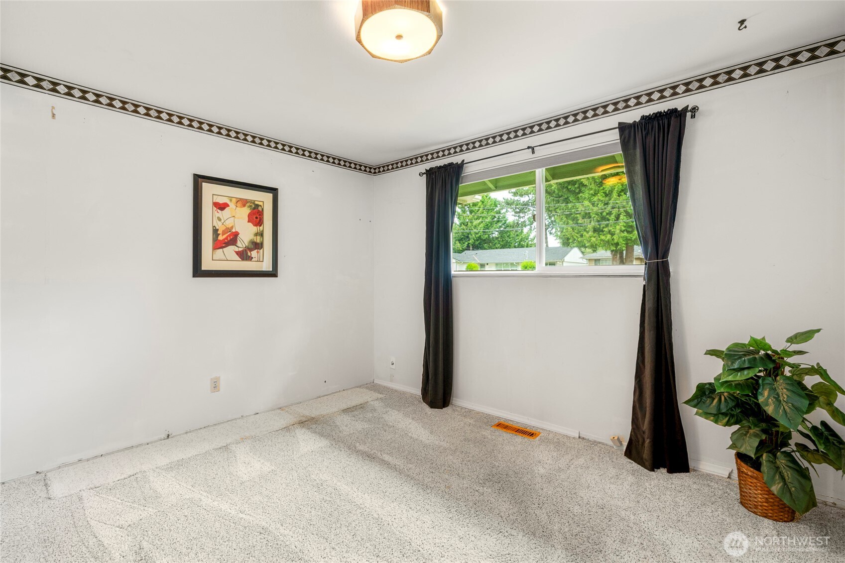 8811 187th Street Property Photo 18