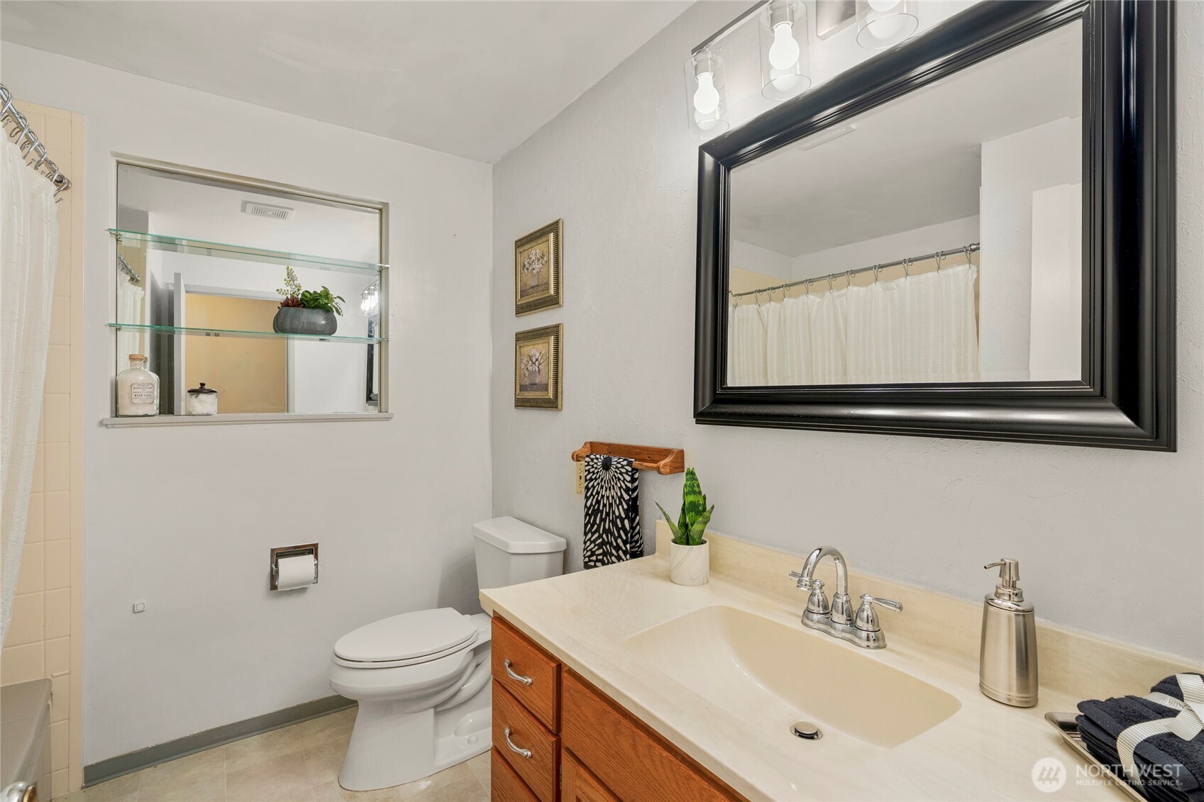 8811 187th Street Property Photo 19