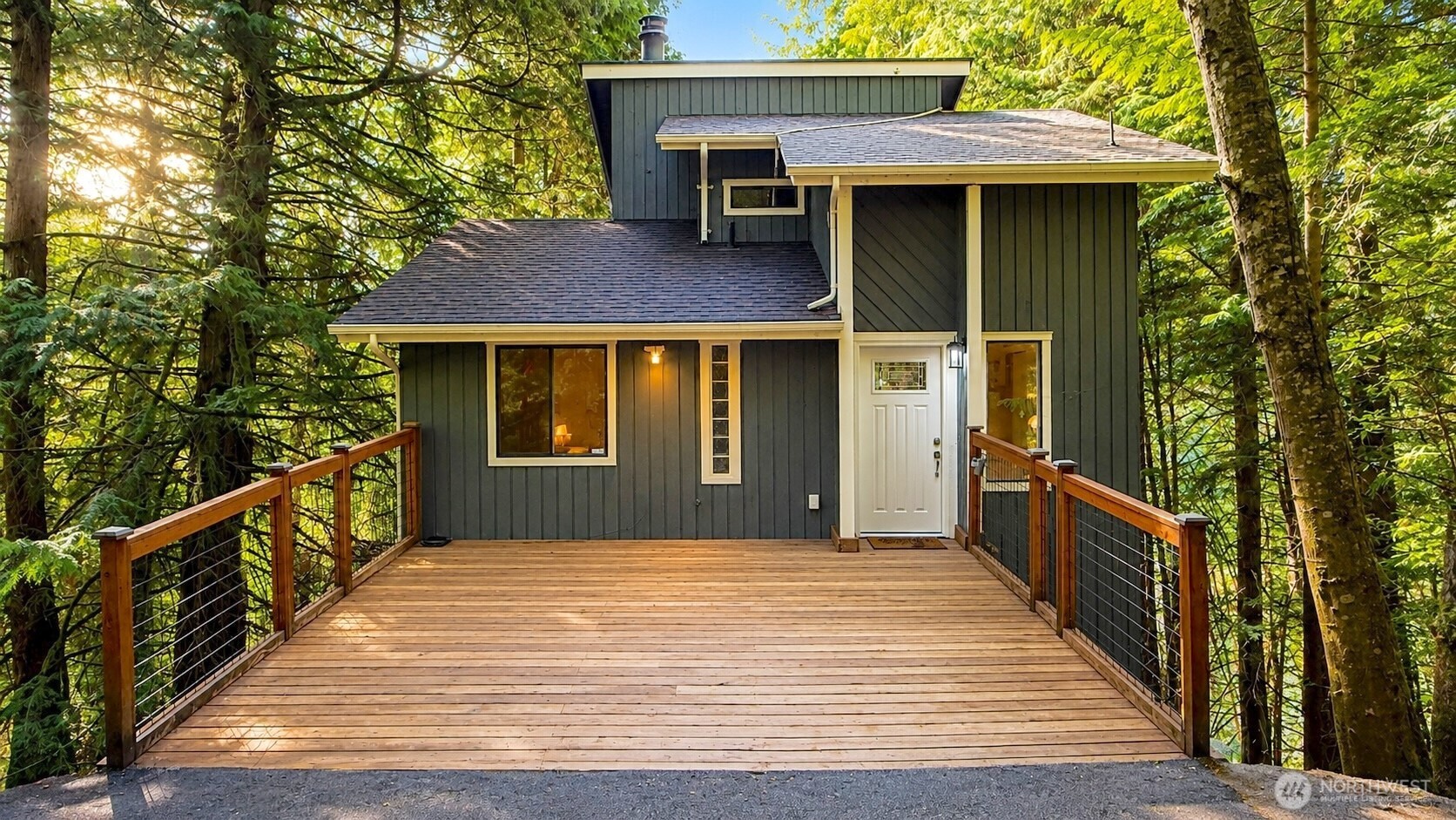 16 Valley View Circle Property Photo 1