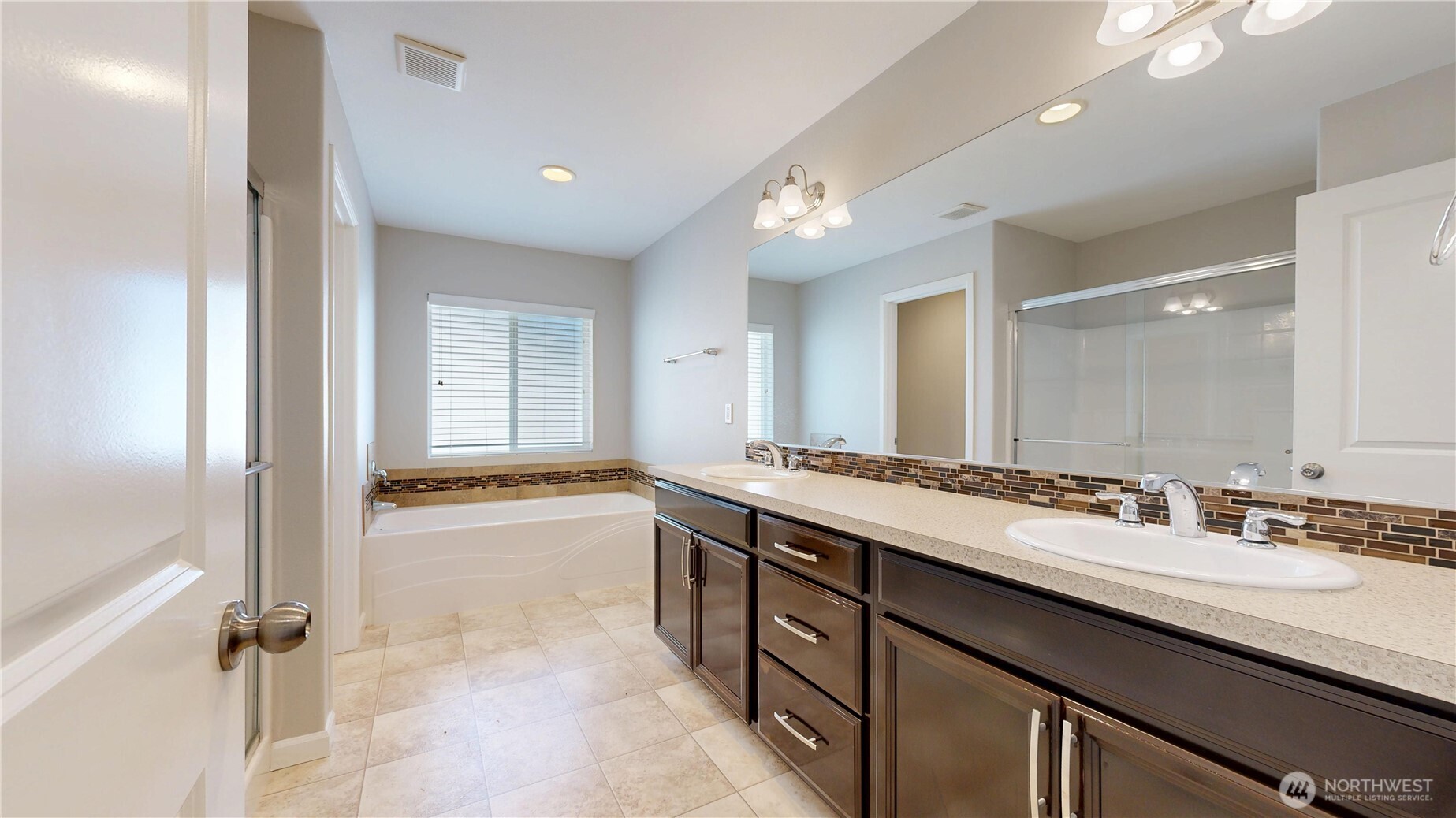 8959 Corona Street Property Photo 16