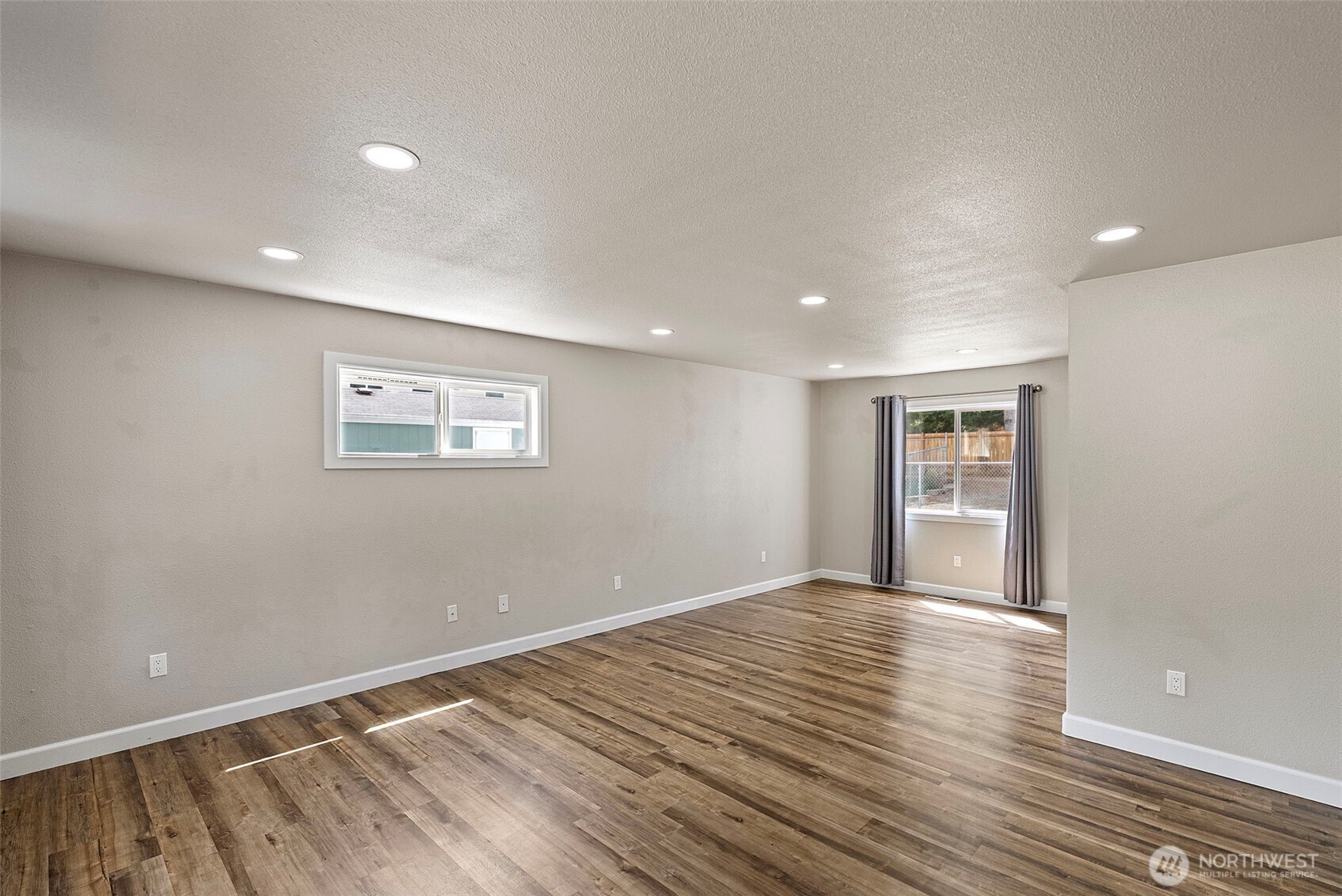 1424 West Avenue Property Photo 5