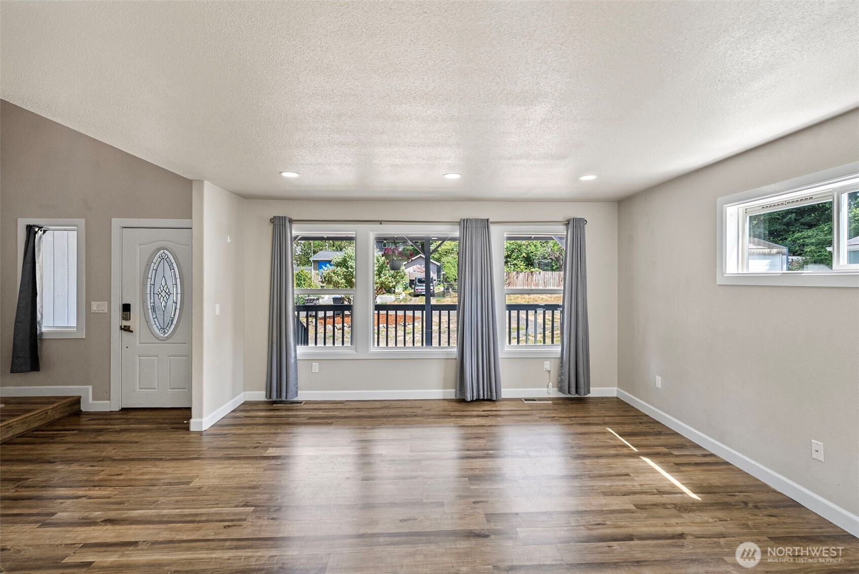 1424 West Avenue Property Photo 7