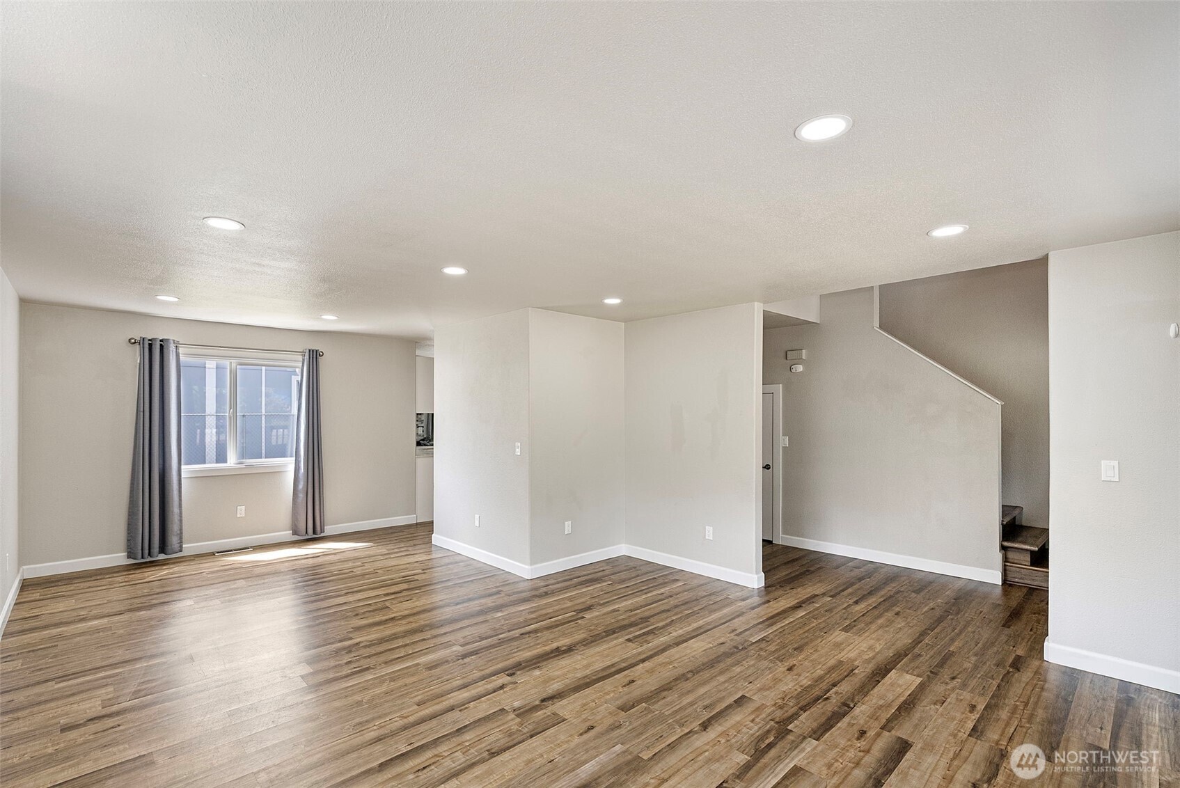 1424 West Avenue Property Photo 8