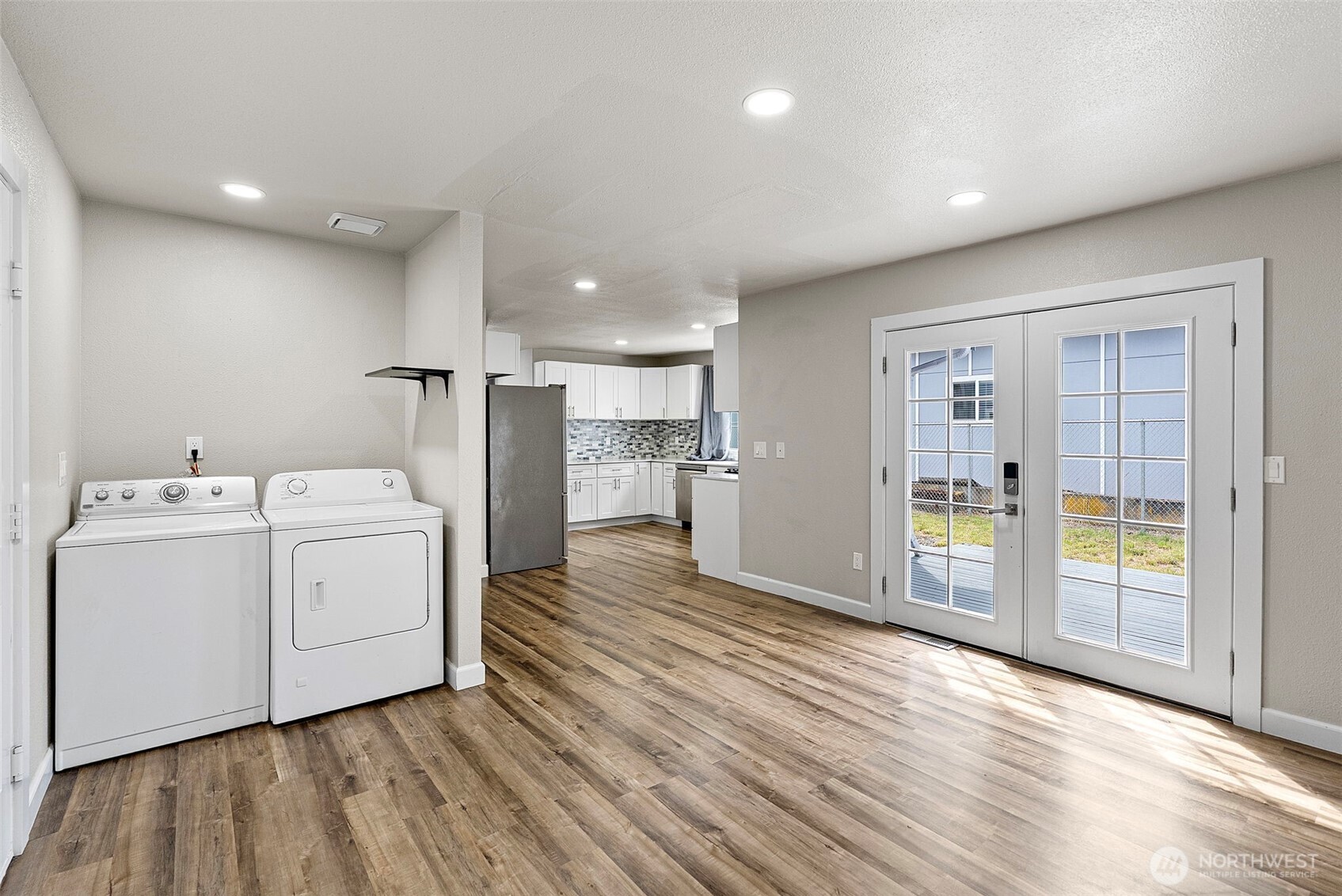 1424 West Avenue Property Photo 15