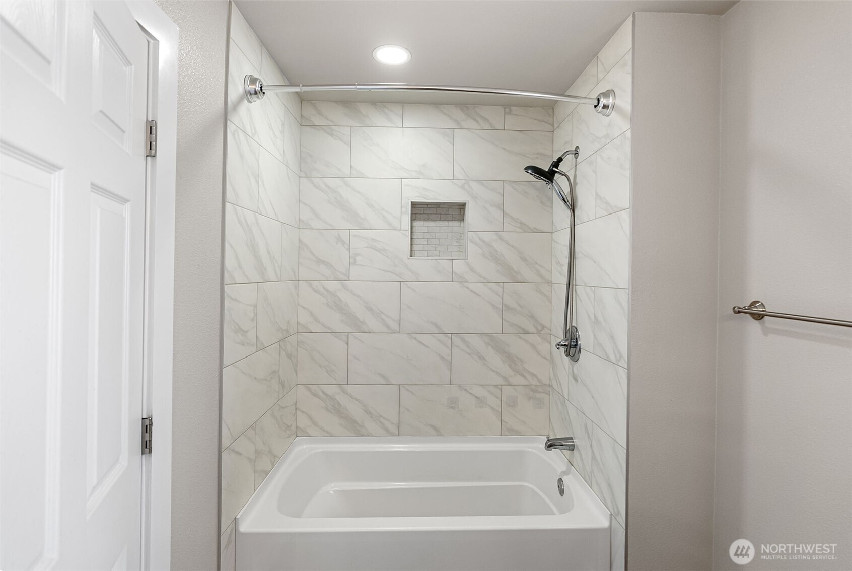 1424 West Avenue Property Photo 29