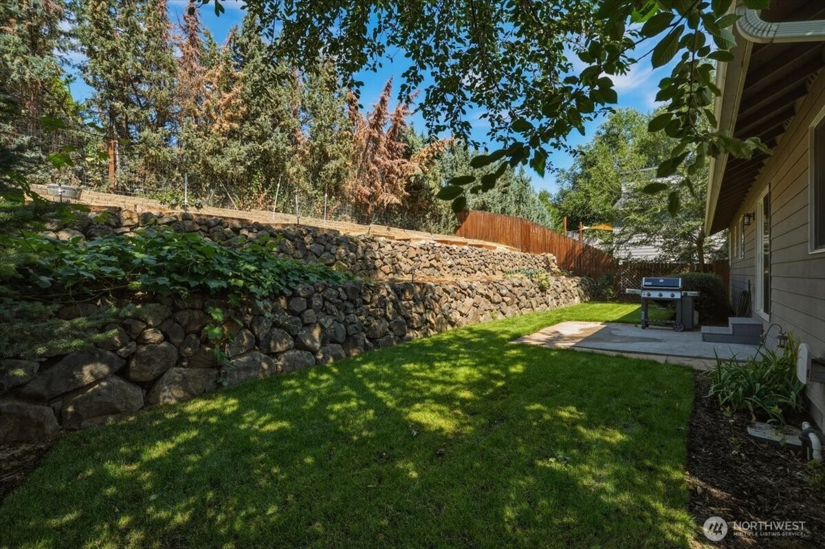2132 W Honeysett Road Property Photo 31