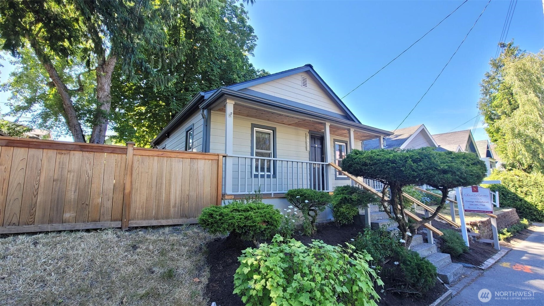 5621 Brooklyn Avenue Property Photo 1