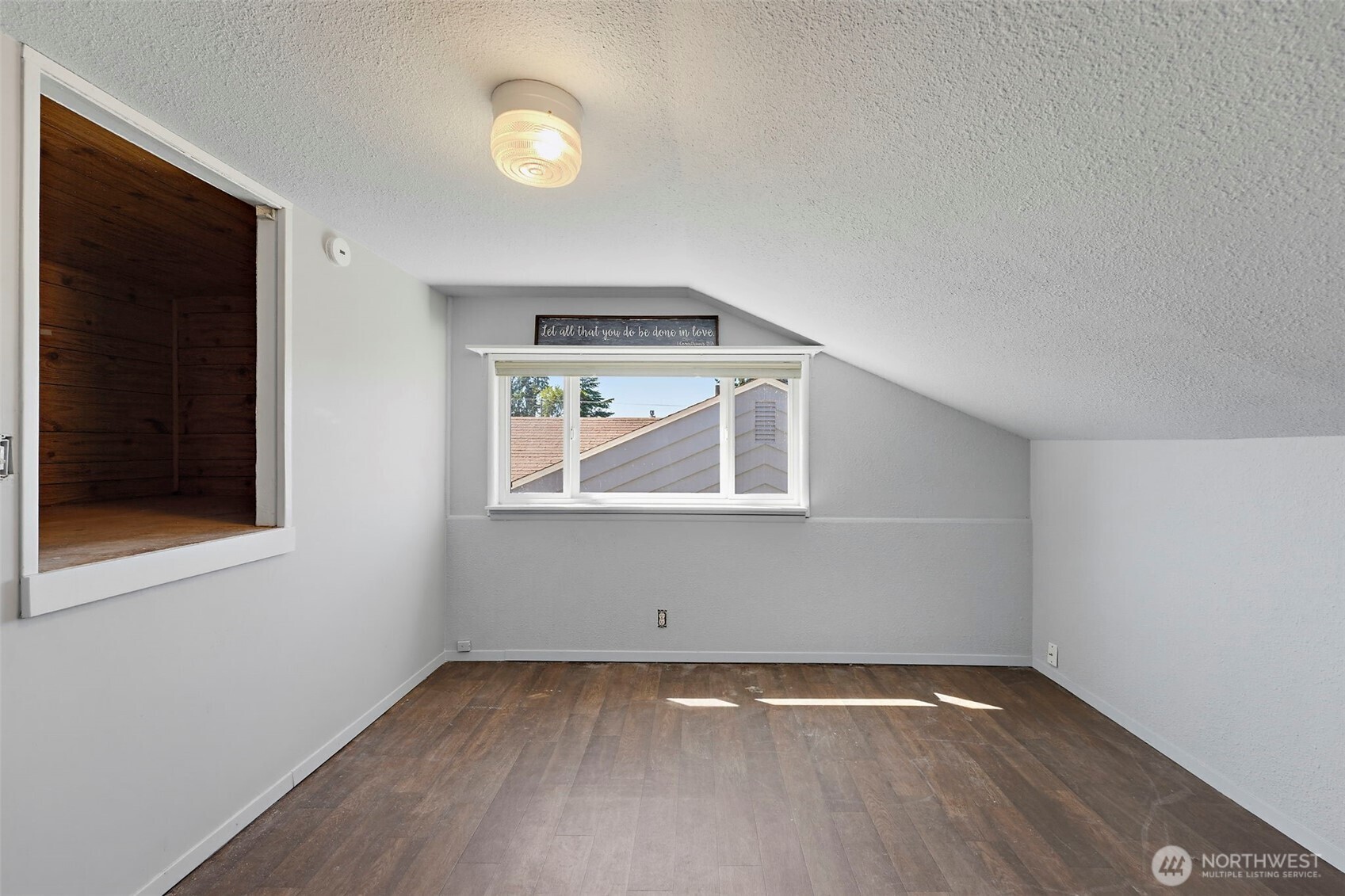 1821 N Bennett Street Property Photo 20