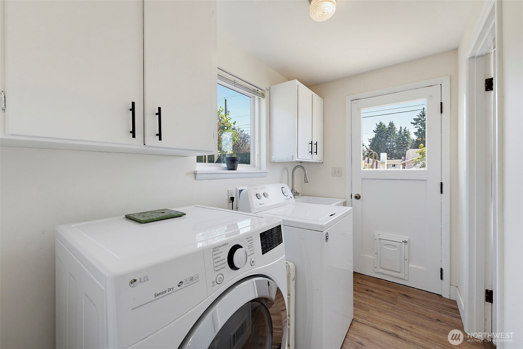 1821 N Bennett Street Property Photo 21