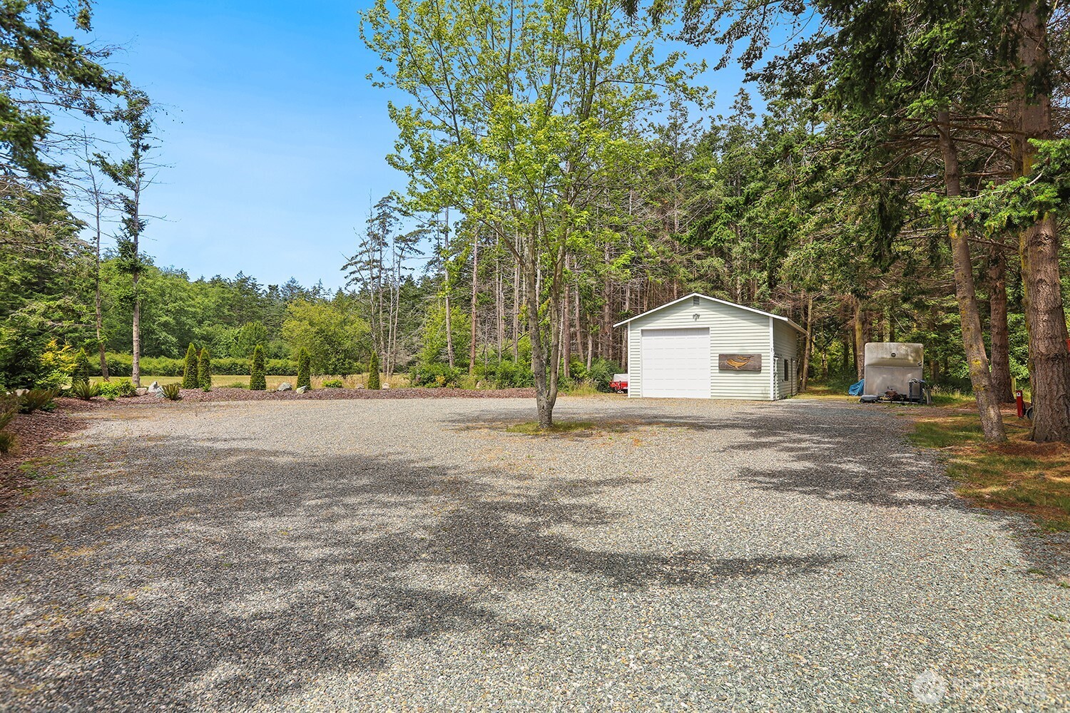 2288 Skycrest Drive Property Photo 34